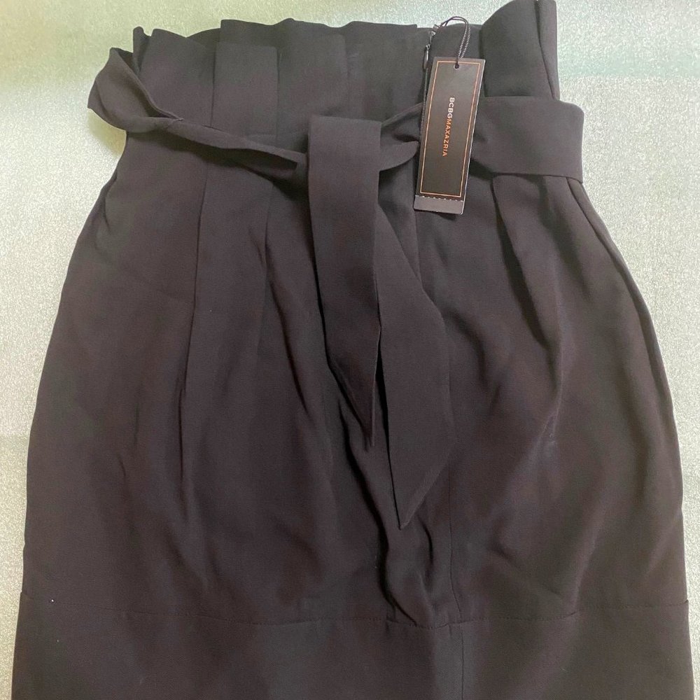 BCBG Black Wool Blend Skirt Size 2
